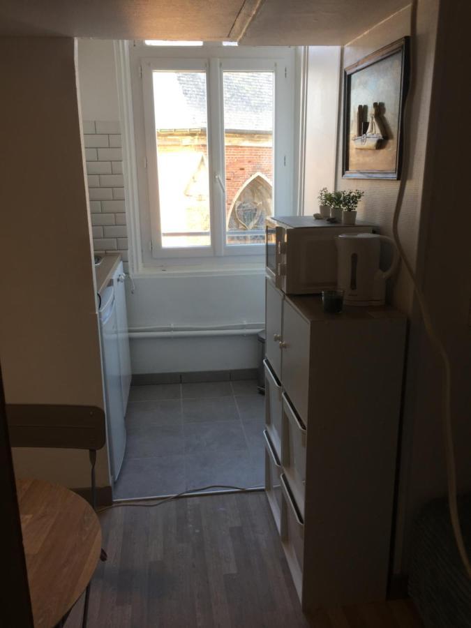 Апартаменты Studette Tiny House De L Eglise 12 M2 О Экстерьер фото
