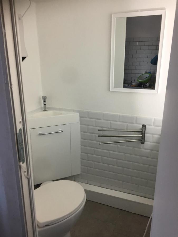 Апартаменты Studette Tiny House De L Eglise 12 M2 О Экстерьер фото